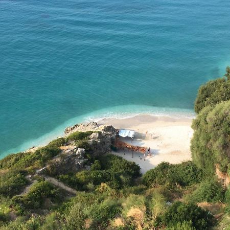 Odhisea Hotel Restaurant Qeparo Dış mekan fotoğraf