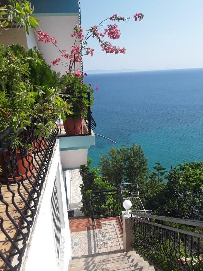 Odhisea Hotel Restaurant Qeparo Dış mekan fotoğraf
